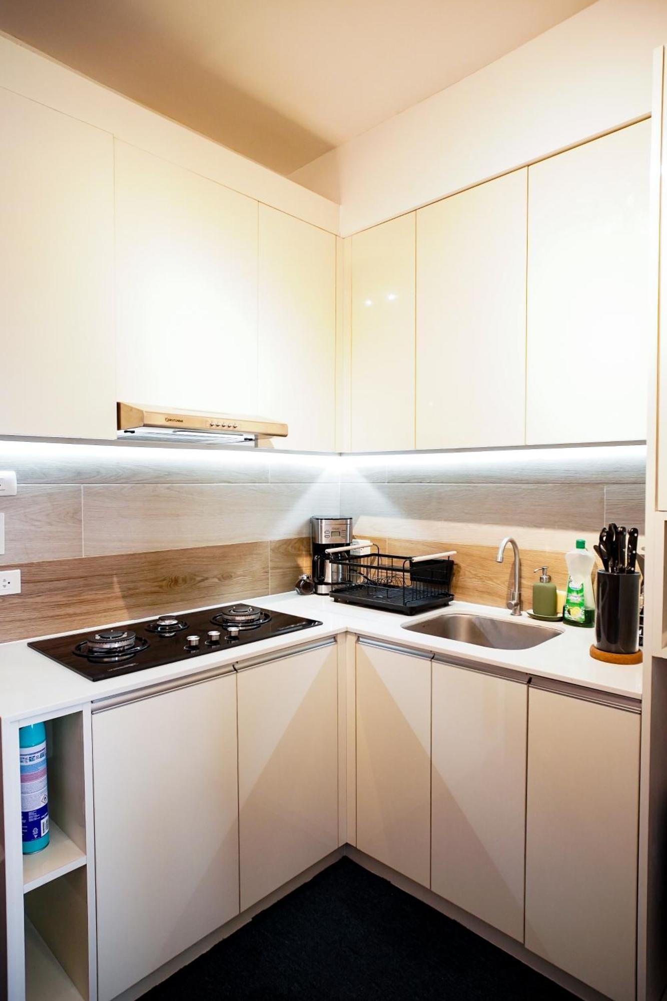 Modern Designed Studio Condo Near Ayala Centrio Cagayan de Oro Ngoại thất bức ảnh